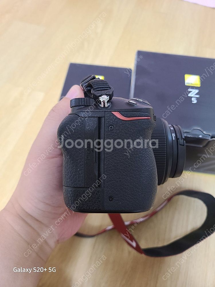 니콘 Z5 Z40.2 정품 판매합니다--6