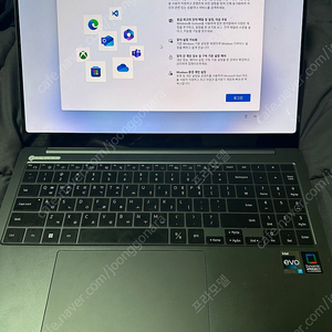 삼성 갤럭시북3 프로 16인치 NT960XFG-KC71G 팝니다