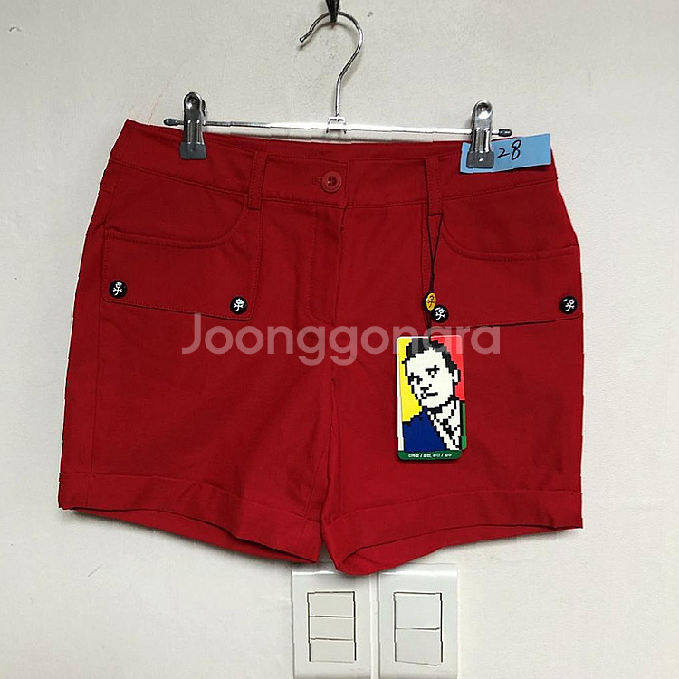 판매 새상품 까스텔바작 여성 반바지 28인치--0