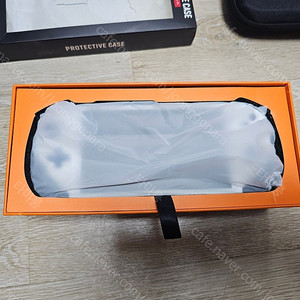 원엑스플라이(onexfly) 1T 32GB 램 블랙&화이트 판매 합니다.(풀박)