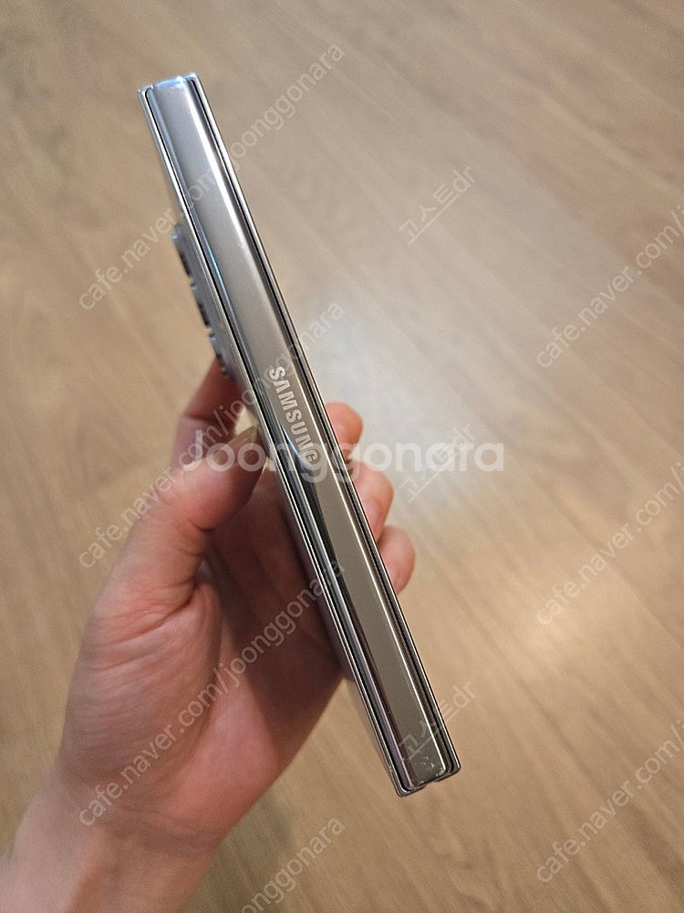 갤럭시 폴드5 256g--3