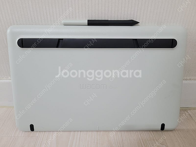 와콤원 DTC-133 액정 타블렛 팝니다--1