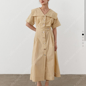 모한 TWR COLLAR BUTTON SHIRT DRESS 팔아요