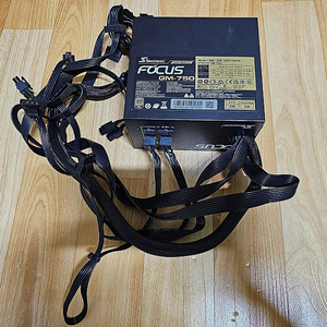 시소닉 FOCUS GM-750 파워 판매합니다