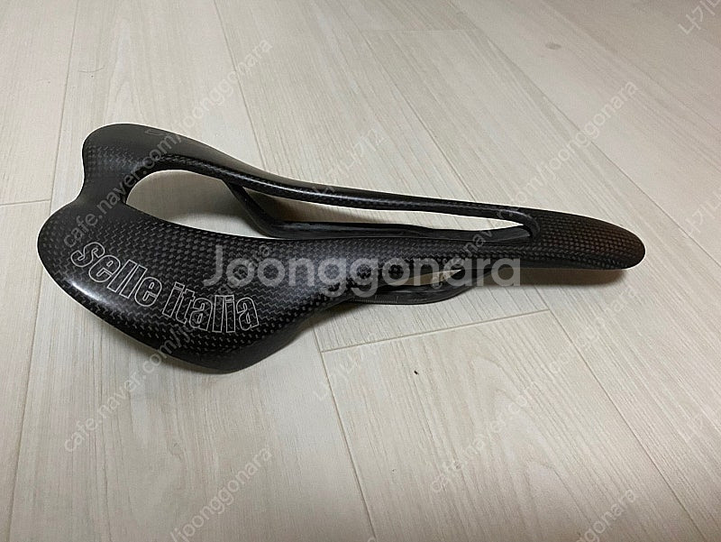 SELLE [셀레] 풀카본 안장 c59 판매--2
