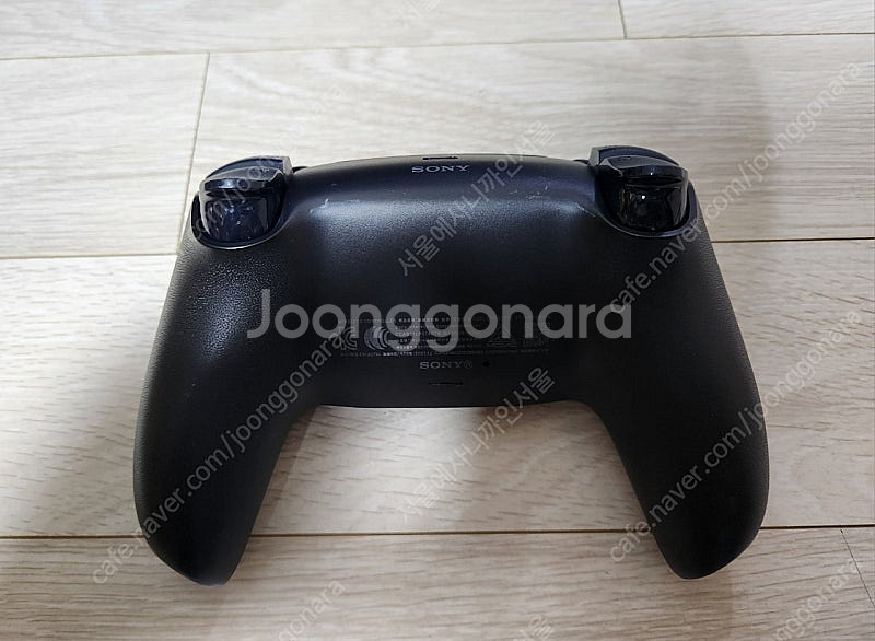 PS5 듀얼센스--1