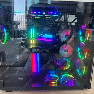 써멀테이크 3열 수냉쿨러 Floe DX RGB 360TT 판매합니다.