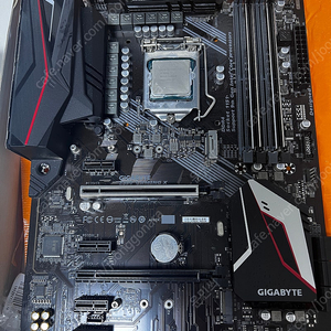 기가바이트 Z390 /i9 9900