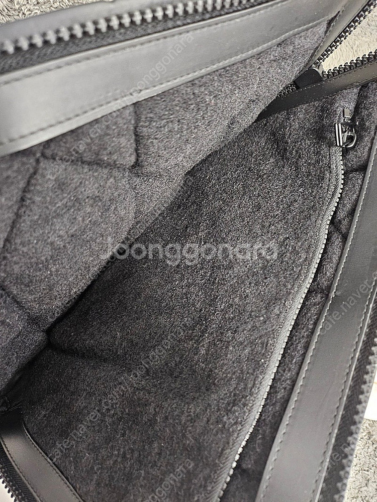 새상품급 보테가베네타 도큐먼트 카세트 클러치백 클러치--4