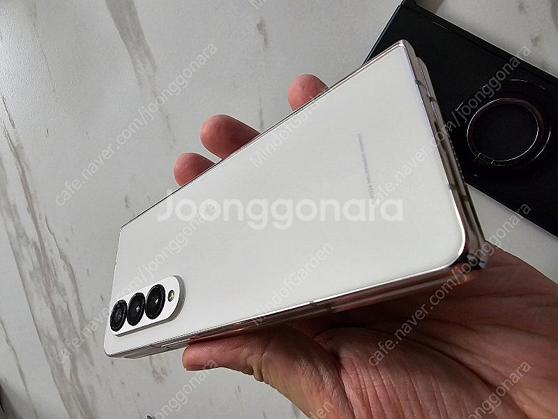 갤럭시 폴드4 베이지 512GB 올갈이 민트급 컨디션--0