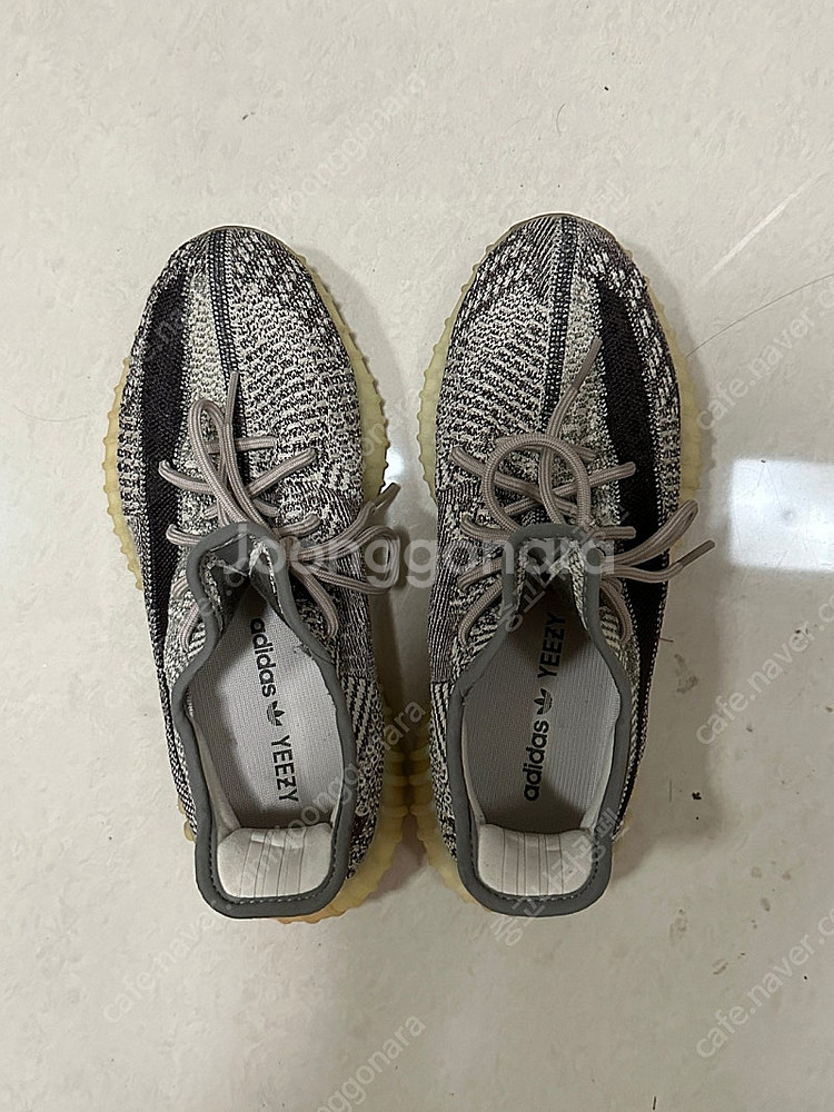 아디다스 이지 부스트 350 V2 시온(260사이즈)--0