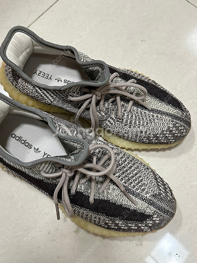 아디다스 이지 부스트 350 V2 시온(260사이즈)--2