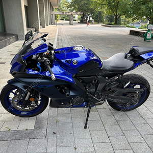 2022 YZF-R7 진짜 신차 컨디션 팝니다