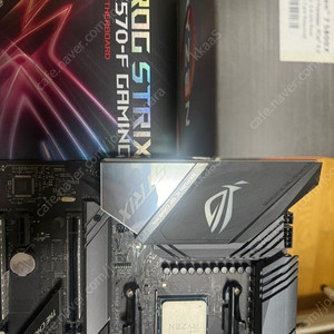 asus rog strix x570-f / 5800x 풀박