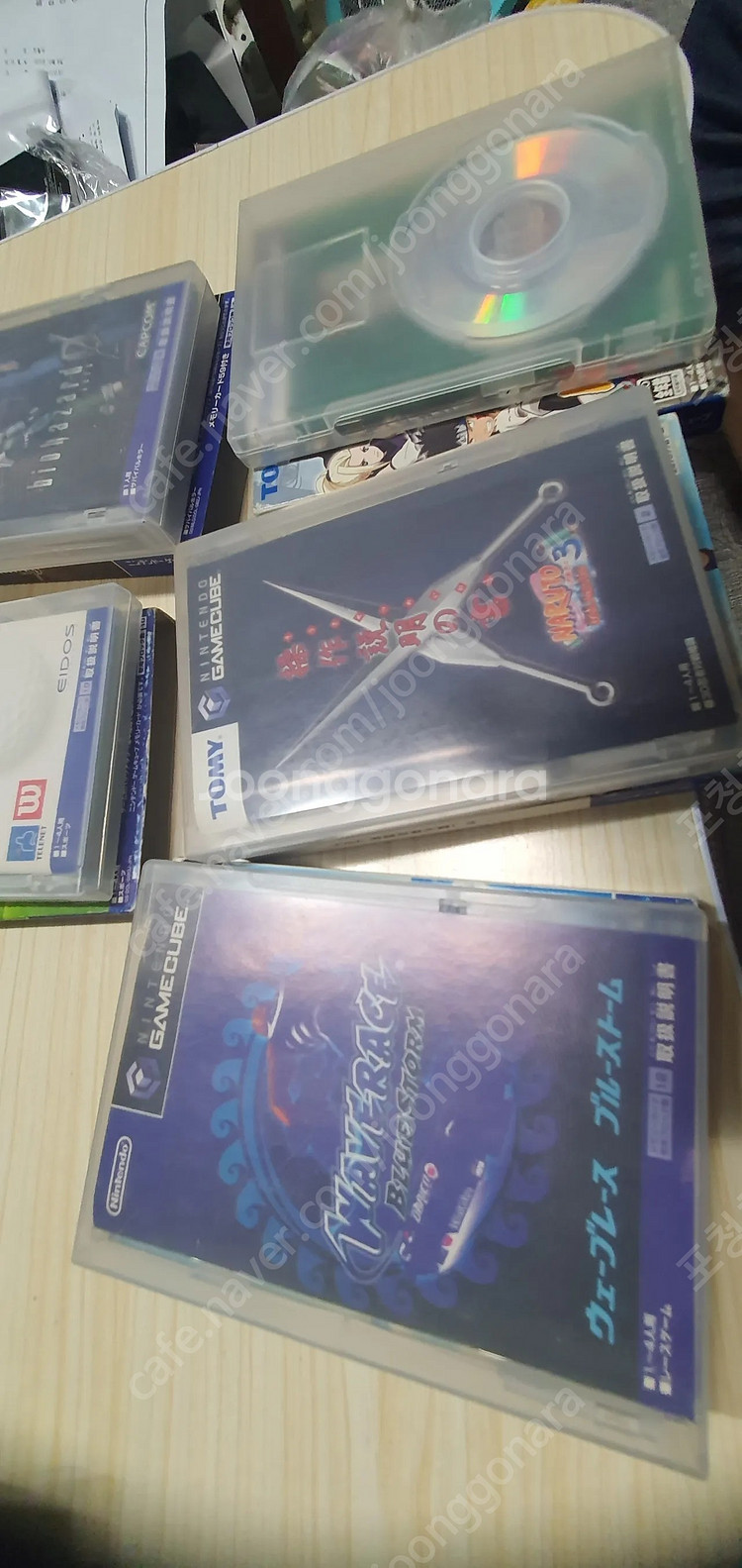 게임큐브 씨디 5개 5만원에 팔아요 사가세요.​사진참조...--5