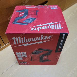 Milwaukee 밀워키 m12 BI-0 전동 에어펌프+ 충전기