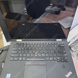 x1 yoga 노트북 (i7, 16ram, 512gb, 터치, 펜내장) 팝니다.