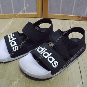 255mm adidas 아딜렛 스포츠 여름 샌들 255 블랙 화이트 F35416