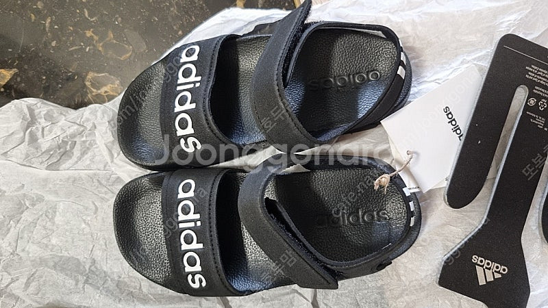 유아 아디다스 샌들 새상품 190 아딜렛블랙--2