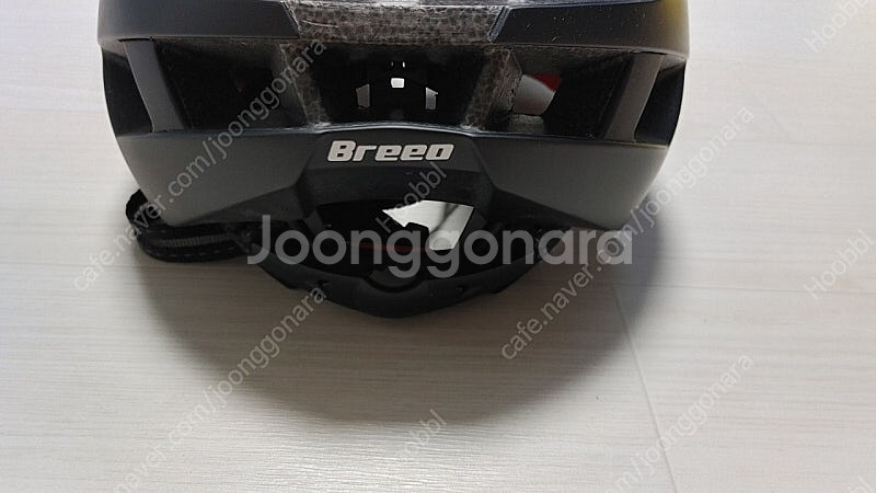 3번 착용) 카머 브리오 CARMOR Breeo 자전거헬멧 블랙 라지 사이즈 팝니다.(택포4만)--4