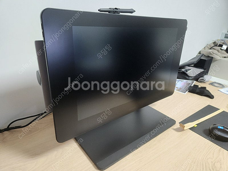 와콤 신티크 프로 24 터치 (DTH-2420) + 에...--0
