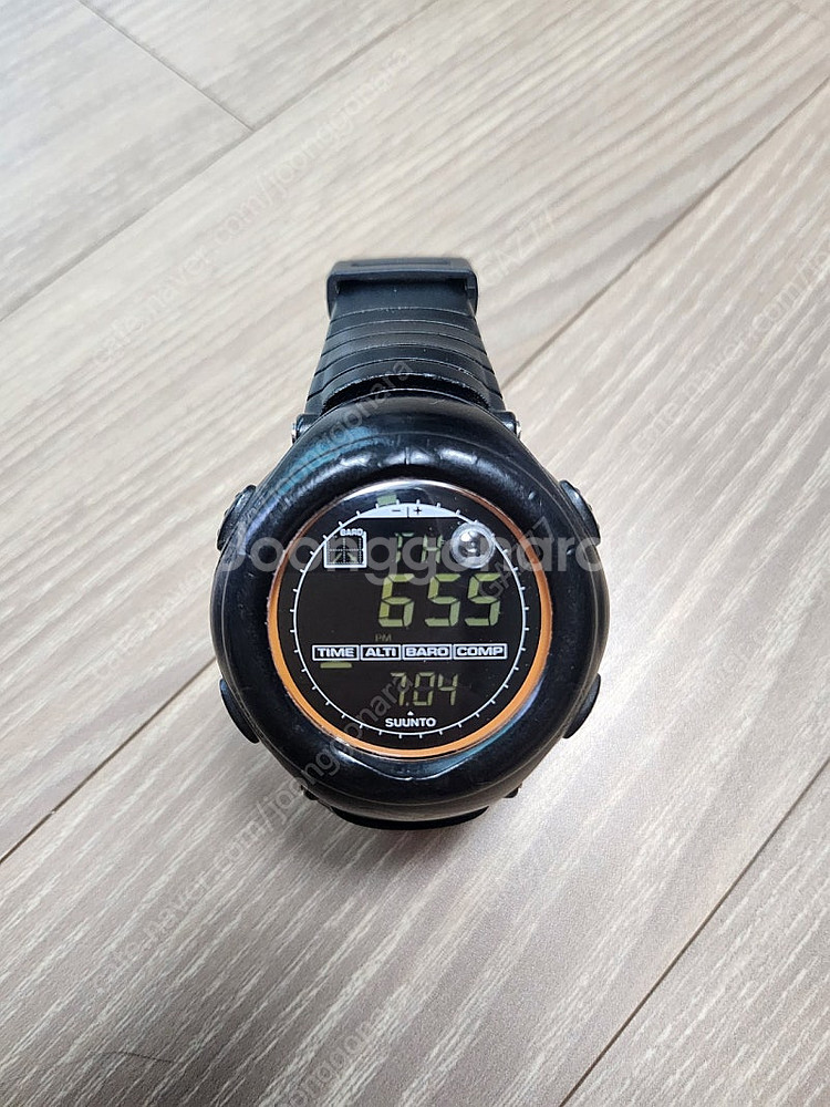 순토(SUUNTO) 벡터 판매합니다.--0