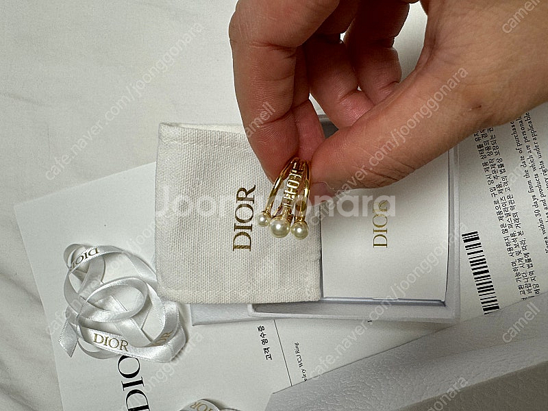 디올 진주 반지 가격다운 45만--1