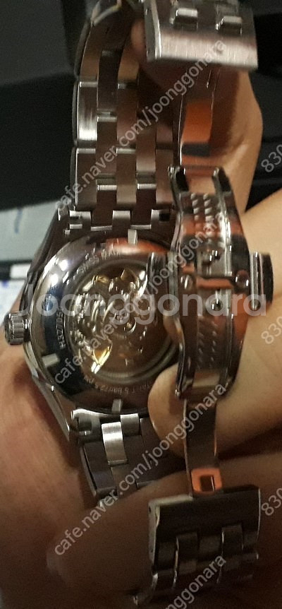 해밀턴 재즈마스터 오픈하트 42mm 신형 블랙 검판 메...--1