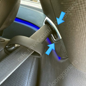 벤츠 뒷좌석 '왼쪽(좌측)' 안전벨트 가이드 트림 커버 은색, w222, SEAT BELT GUIDE BEZEL TRIM COVER