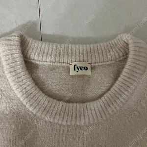 Fyeo 니트 미착용 (크림)pepper loose pullover