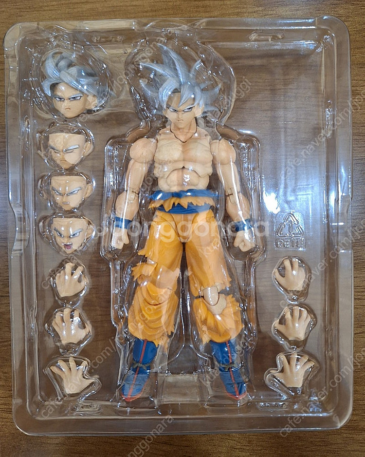 shf 드래곤볼 무의식의 극의 토요타로 손오공 약하자품--0