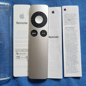 APPLE Remote 2세대 미사용 신품 (택포 15000원)