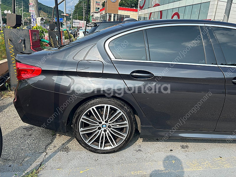 20년 bmw 530i msp xdrive 매도시세--5