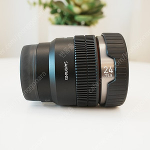 삼양 v-af 24mm 1.9T 소니 렌즈 판매합니다.