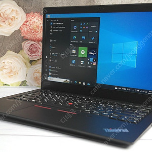 레노버 Thinkpad T14S 팝니다.