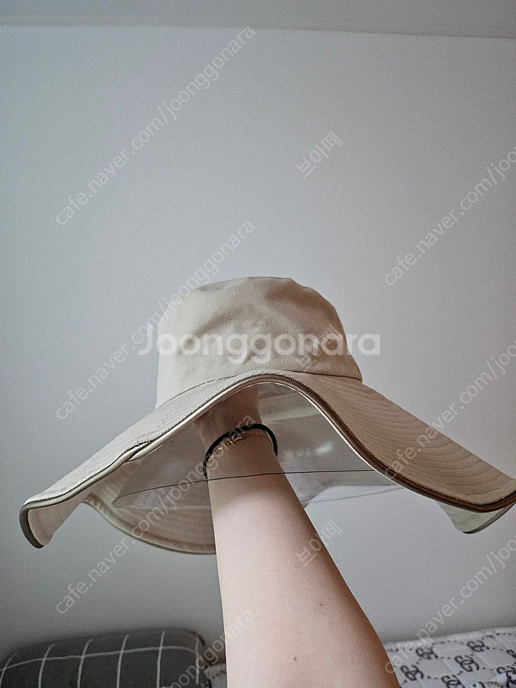 정품 버버리 버킷햇 해변모자 새상품--0