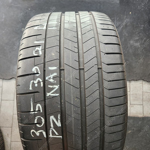 [포르쉐 911 뒤 중고타이어 1본] 305/30R21 PZERO PZ4 NA1 23년