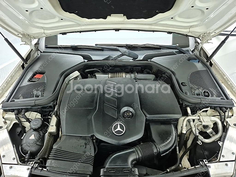 벤츠E-클래스 W213 E220d 아방가르드 (5인승)...--4