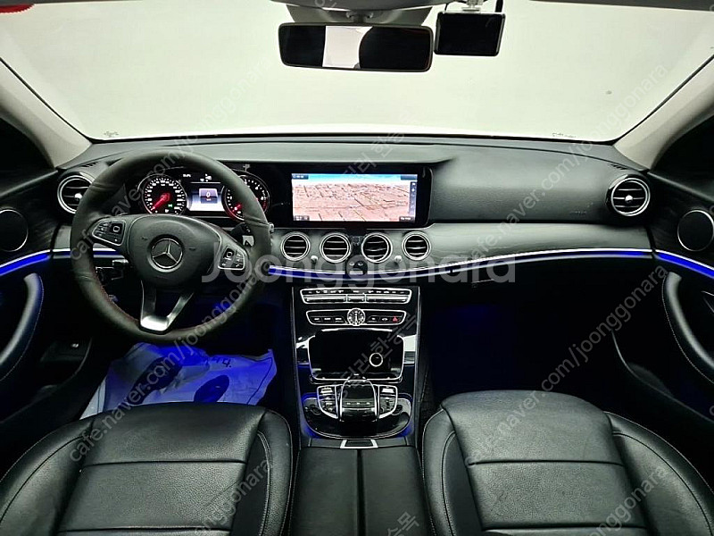 벤츠E-클래스 W213 E220d 아방가르드 (5인승)...--6