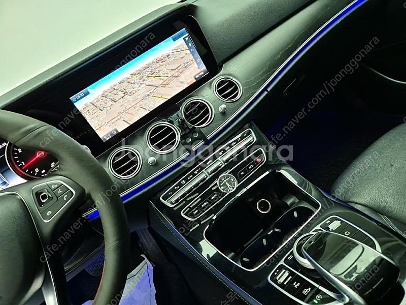 벤츠E-클래스 W213 E220d 아방가르드 (5인승)...--9