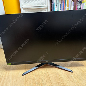 LG 32GP850 모니터 팝니다