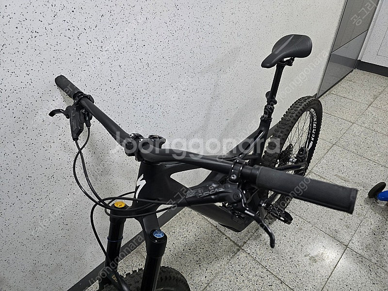 2018 스페셜라이즈드 엔듀로 엘리트 카본 mtb 풀샥--1