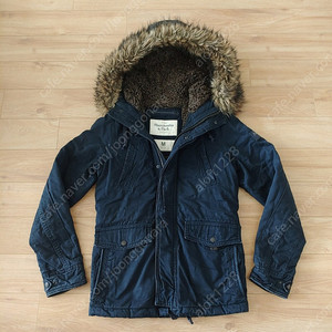 아베크롬비 Abercrombie. Ultra Heavyweight sherpha parka military jacket. 헤비웨이트 쉐르파 밀리터리 헤비야상자켓. m 100사이즈