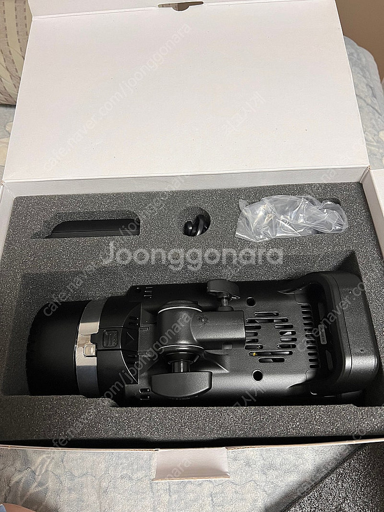 smdv b500 + 추가 배터리 팝니다--6