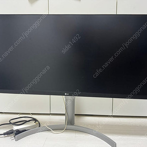 LG 엘지 와이드 모니터 팝니다 LG 34WK650-W 34인치 울트라 와이드 180,000원