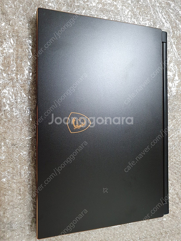 MSI GS65 Stealth Thin 8RF--0