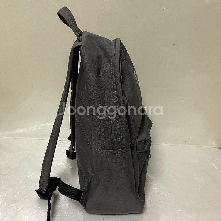 칼하트 백팩 22000원--1
