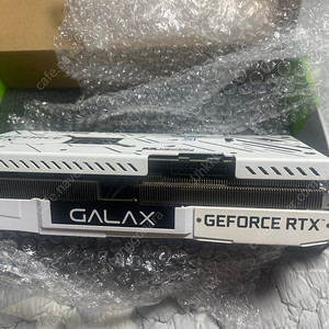갤럭시 3070ti 화이트