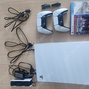 플스5 디스크버전 팝니다.