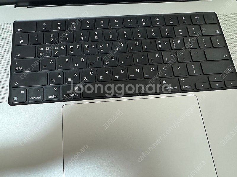 M2 맥북 프로 16인치 A급 1TB 23년형 + 매직...--4
